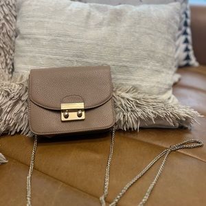 Nude/Beige purse or crossbody bag with gold string